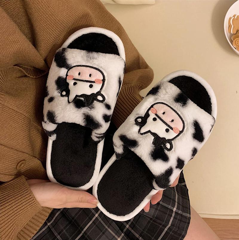 Модные детские модные милые мультяшные плюшевые хлопковые тапочки-коровки Новые комнатные хлопковые тапочки Подходят для женских осенне-зимних студенческих шлепанцев