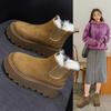 Женские зимние ботинки 2025 новые маленькие короткие ботинки на толстой подошве с внутренней танкеткой, теплые и пушистые, повседневные женские ботинки