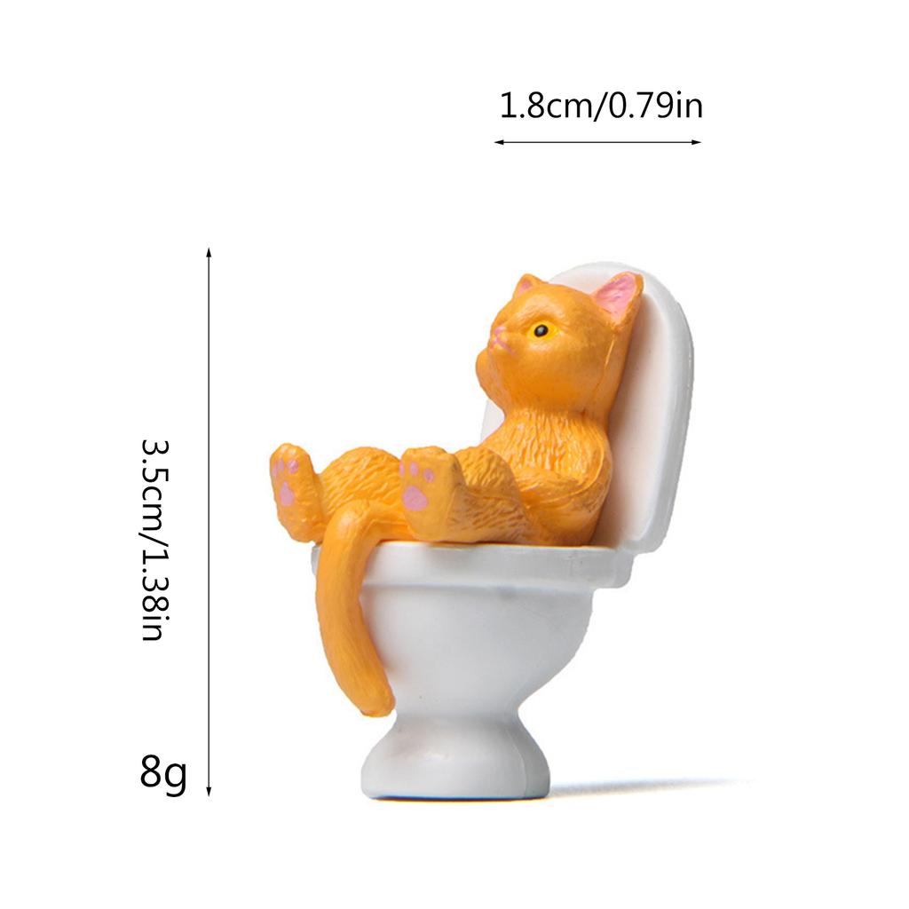 Resin Cat On Toilet Landscaping Ornaments Cartoon Animal Figurine for Home Decorations Desktop Mini Garden Accessories