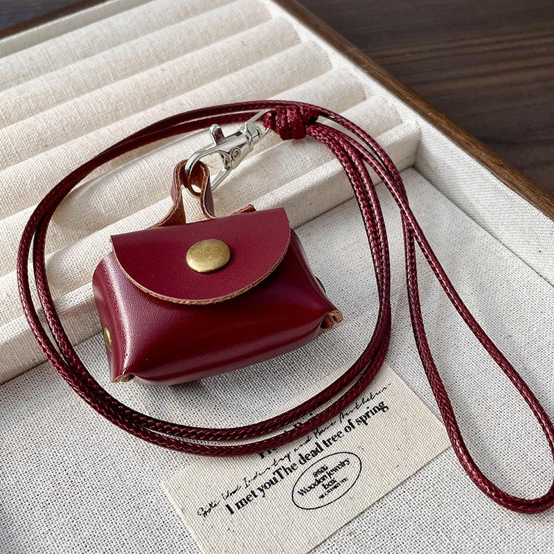 Магнитный держатель для очков на шею: Многофункциональная сумка из искусственной кожи для хранения вещей и головных уборов.