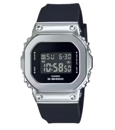 Casio Металлический корпус Уменьшенная модель часов G-Shock GM-S5600U-1JF