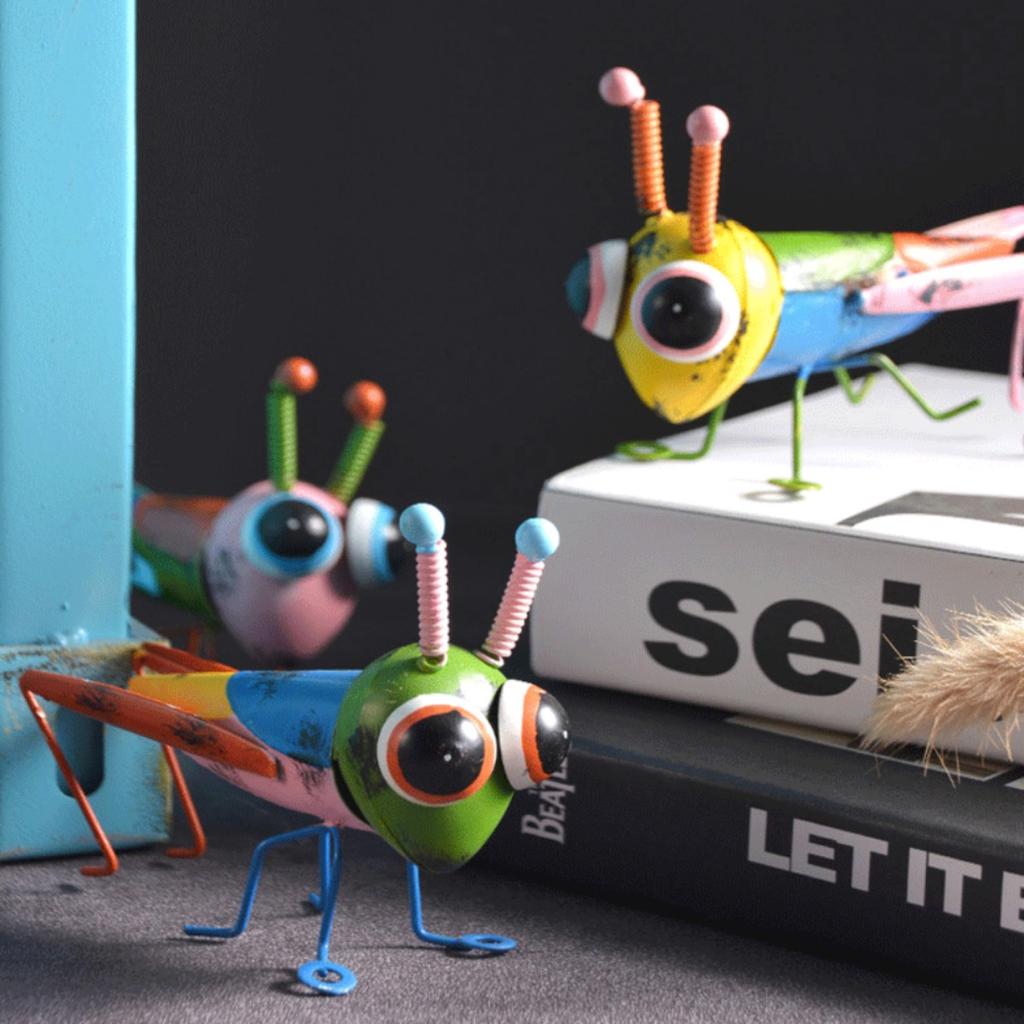 3 шт., наружная декоративная металлическая модель, большая фигурка кузнечика, металлические фигурки животных для садового искусства, украшение для газона, статуя животного для наружного декора патио