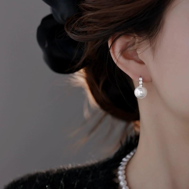 Серьги-кольца из стерлингового серебра 925 пробы: 2025 Современный Нишевый Дизайн - Элегантный и Роскошный для Женщин