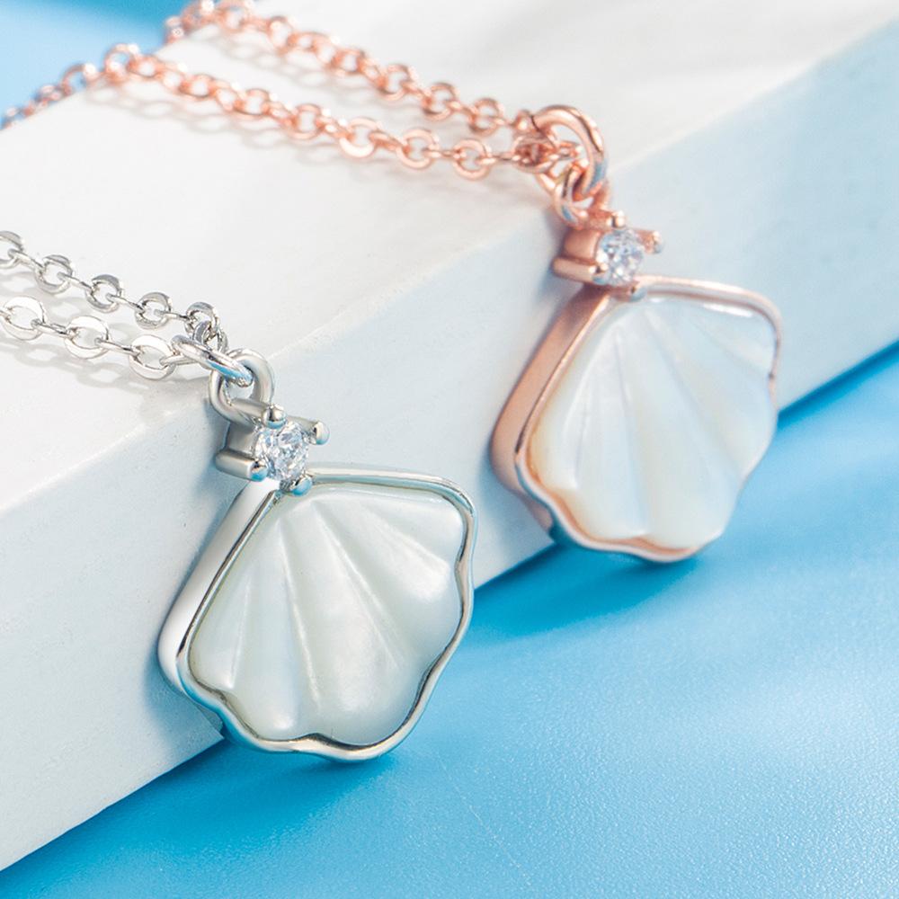 Легкая роскошь Одноракушечная подвеска-ожерелье Простое ожерелье Цепочка на ключицу Элегантное универсальное женское ожерелье