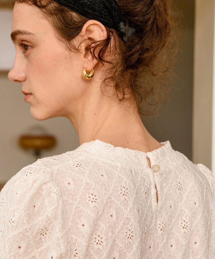 PIGMENT [More Comfortable] Lace Puff Blouse (Yzts2512080)