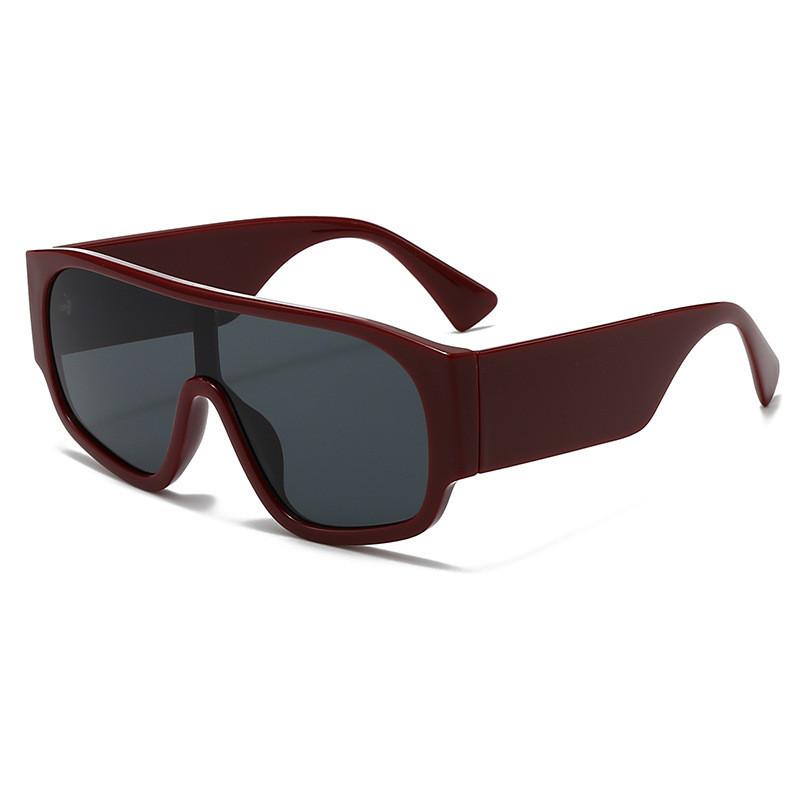 Classic Square Uv400 Sunglasses For Men And Women With Pc Frame And Polarized Look