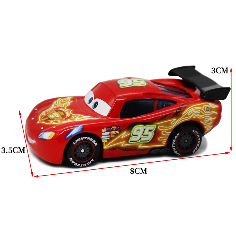 Disney Pixar Cars No.95 Молния Маккуин Модель автомобиля Металлические игрушки и хобби Для детей Для мальчиков Для малышей и детей Дети Подарок на день рождения Игрушечные машинки и поезда