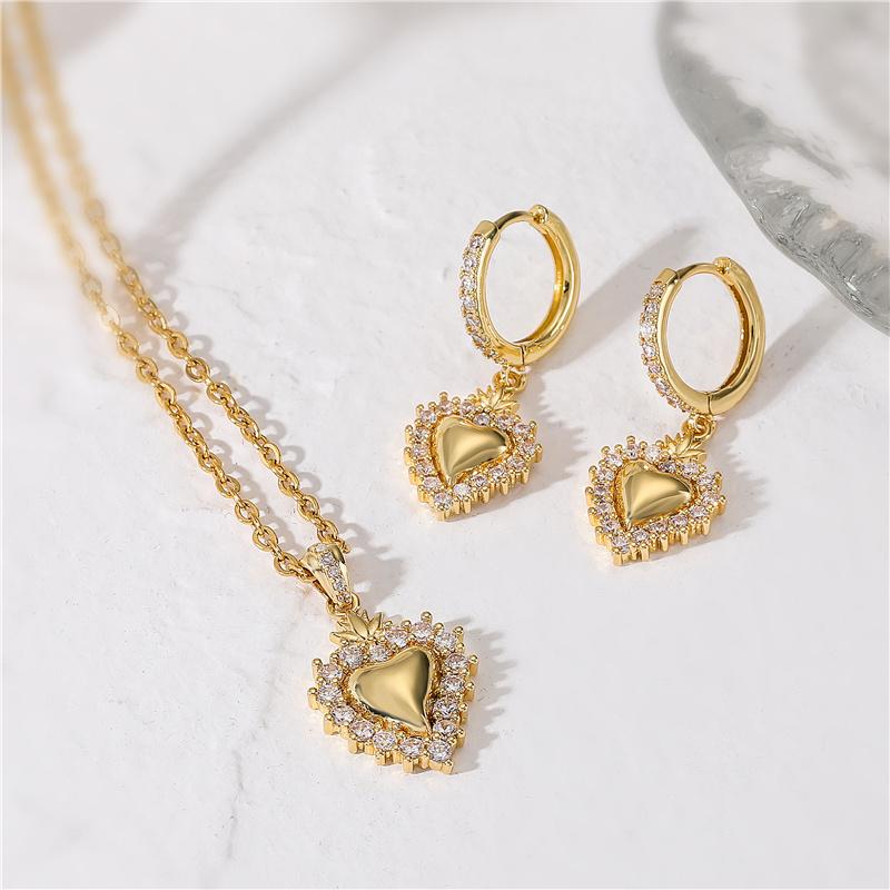 HECHENG, Heart CZ Women Pendant Necklaces Simple Versatile Female Party Gift Daily Wear Statement Zircon Drop Shipping