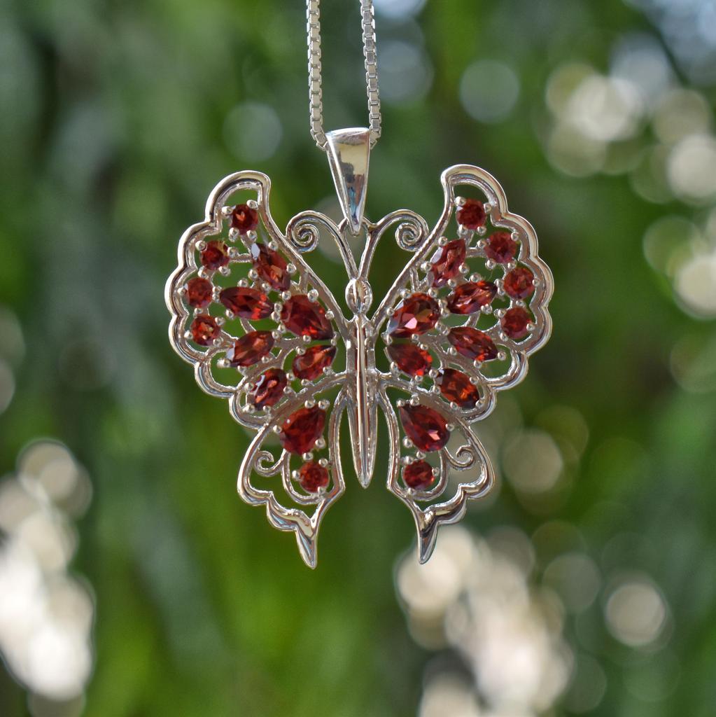 Подвеска-шарм в виде бабочки из натурального граната, ювелирное изделие из серебра 925 пробы, красная бабочка, подарок для нее