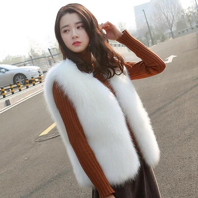 Зимний женский жилет из искусственного меха, женский теплый хлопковый белый, черный, серый меховой жилет, однотонная повседневная куртка без рукавов с v-образным вырезом