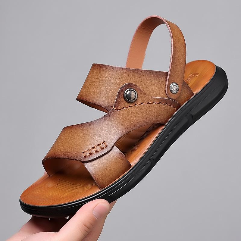 Fashion Men's Leather Sandals Summer Men's Slippers Outdoor Non-slip Beach Sandals Handmade Leather Men Shoes Fashion