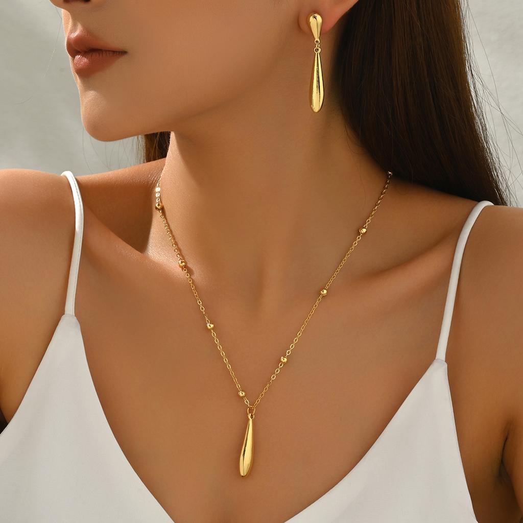 Hot Selling Women's Gold Plated Crystal Necklace Set - Alloy Geometric Water Drop Style