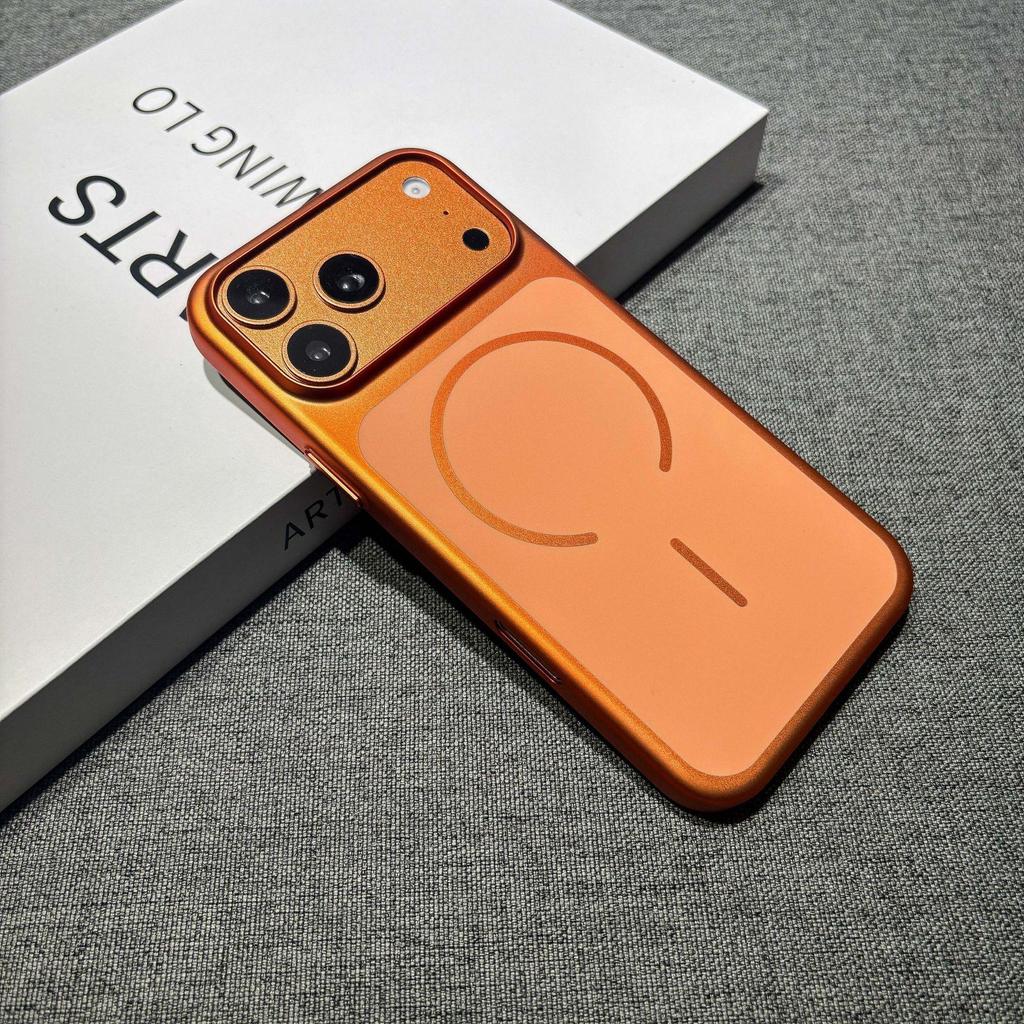 Магнитный чехол для iPhone 17 Pro Max: Второе поколение, Мягкий и гладкий, Ударопрочный, Однотонный