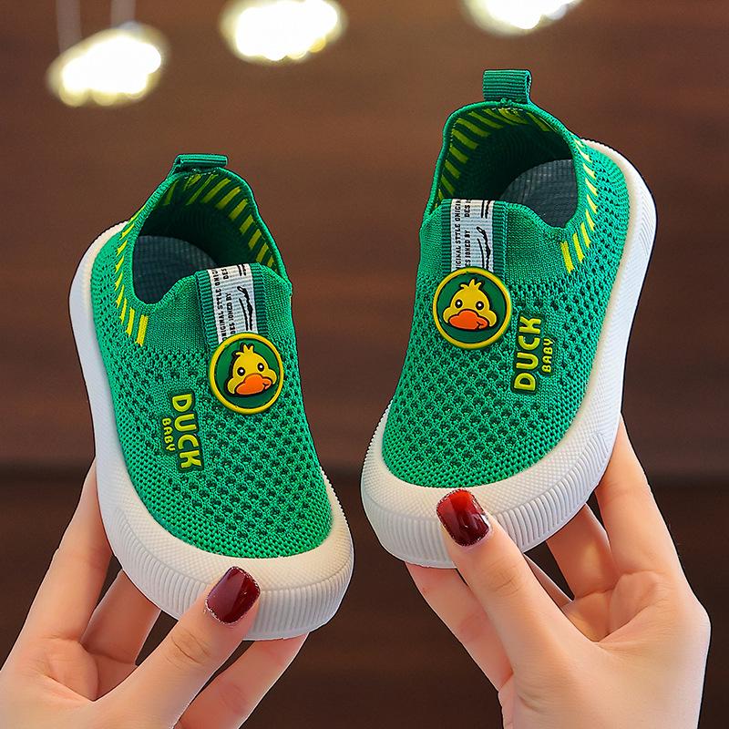 Spring and Autumn Children's Breathable Mesh Shoes, Non-Slip Fly-Knit Shoes, Soft-Soled Baby Shoes, Slip-On Casual Shoes