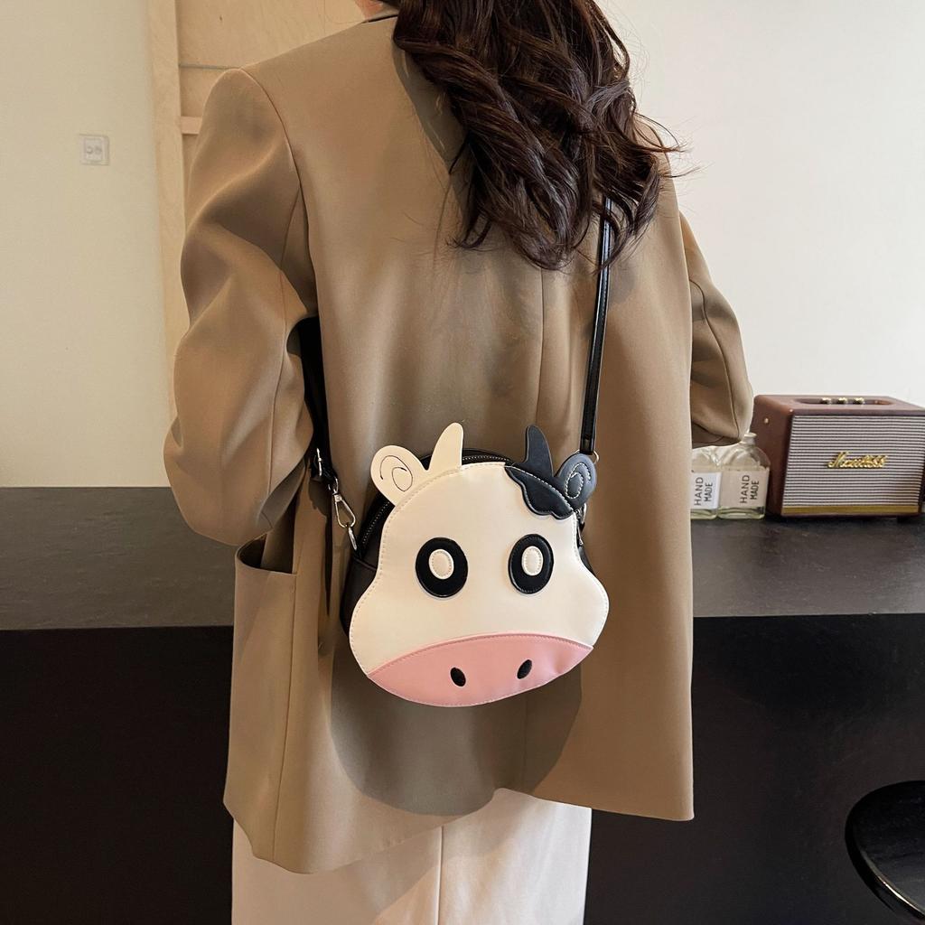 Bags Cute Cow Small Bag 2025 New Mori Sweet Girl Foreign Style Versatile Single Shoulder Messenger Small Round Bag