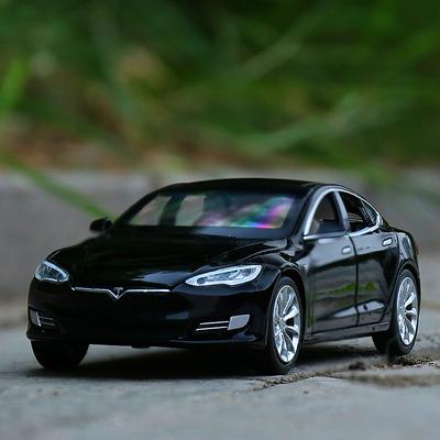 1:32 Tesla Model S, модель автомобиля из сплава, литая под давлением металлическая игрушечная машина, модель автомобиля с высокой имитацией звука и света, коллекция для детей