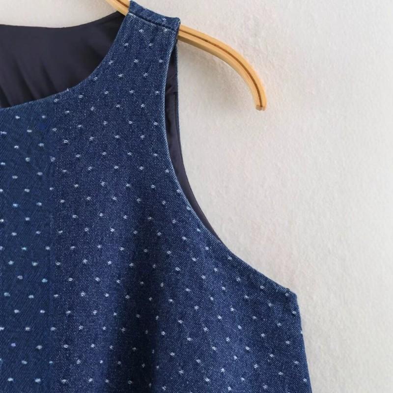 Womens Loose Fit Sleeveless Denim Vest Casual Round Neck Top Fall 2026
