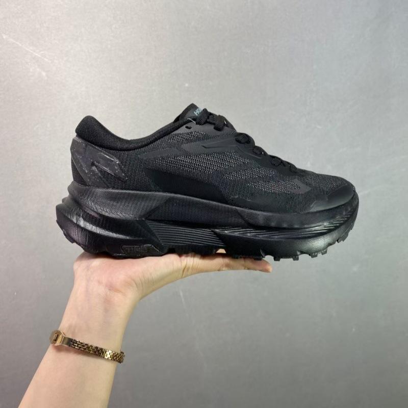 Lightweight Cushioned Breathable Warm Hiking Running Shoes for Men Women Fall Winter