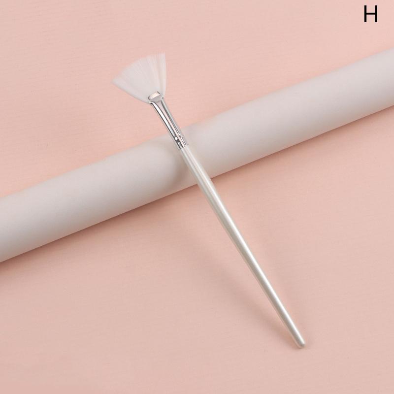 Практичные кисти для лица Веерные кисти для макияжа Мягкие портативные кисти для масок Косметические инструменты