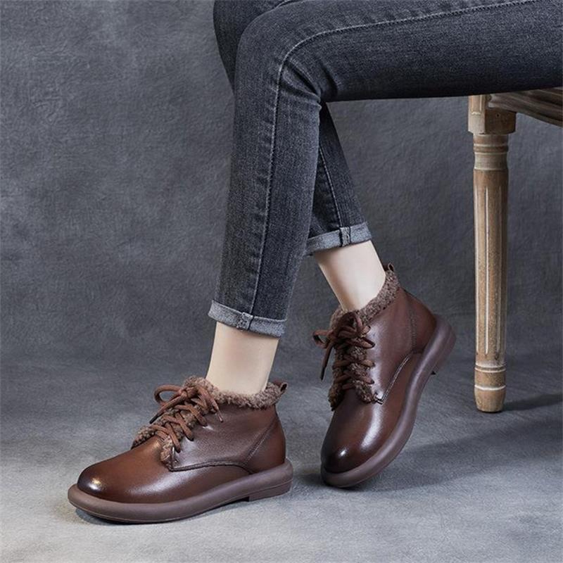 Soft Leather Mother Shoes Thickened Velvet Snow Boots Women's Shoes 2025 New Autumn and Winter Short Boots Fluffy Martin Boots Cotton Shoes
