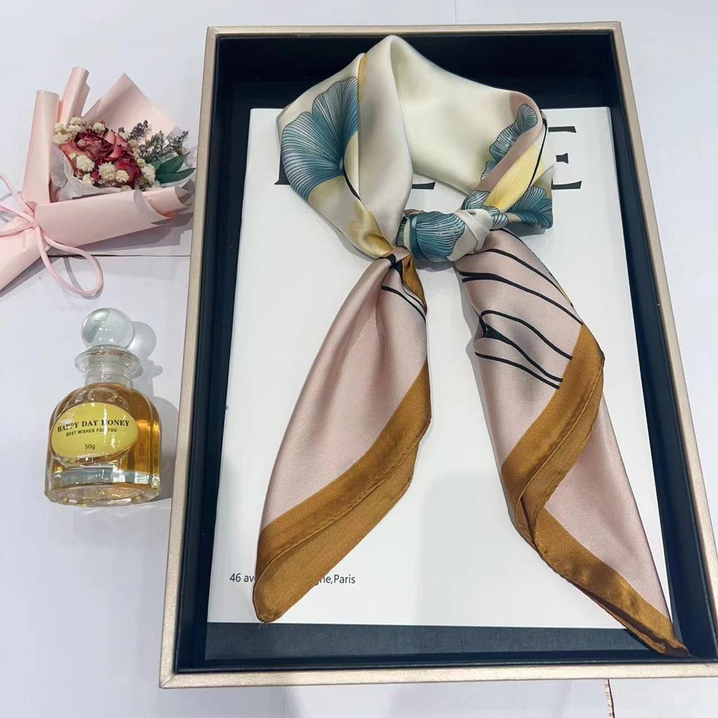 Шелковый шарф женский модный универсальный высокий смысл 70 квадратный шарф защита шеи шарф ретро шарф сумка