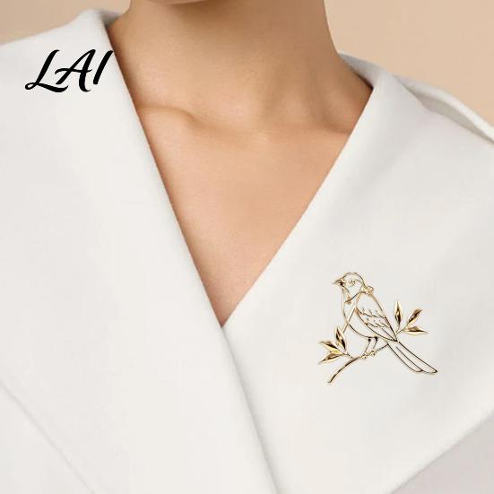 Bird Inspired Brooch Pins Golden Plated Hollow Brooch Standing on Branch Clothes Decorative Accessory Lapel Pin Hats Bags Scarves Women Brooches