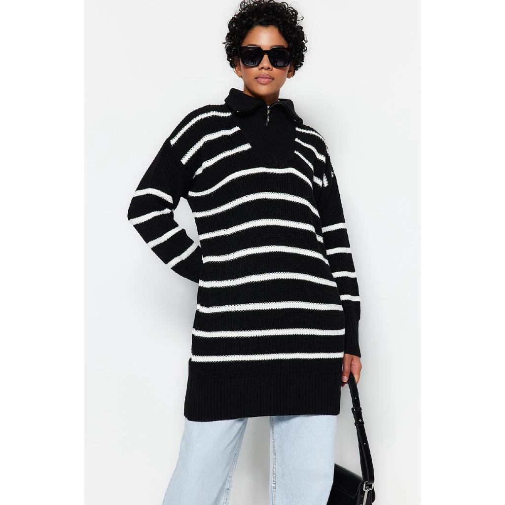 Темно-синий вязаный свитер с полосатым воротником и молнией Tctaw24ak00037