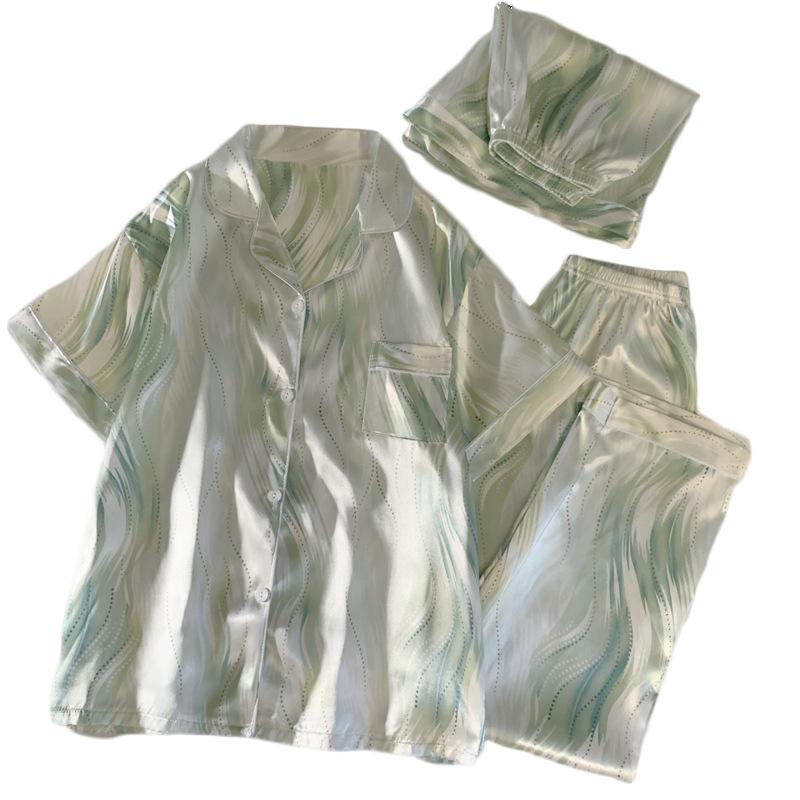 High-End Light Luxury High-End Sense Of Gradual Change Green Short-Sleeved Pajamas Three-Piece Set Can Be Worn Suit