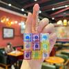Популярный русский брелок-клавиша Прозрачная игрушка-антистресс на палец Светящаяся Механическая клавиатура Автомобильный ключ