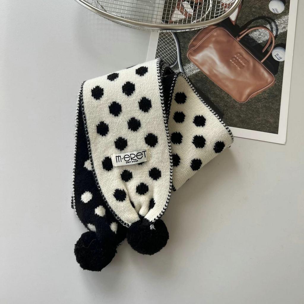 Korean version of small fresh double-sided polka dot knitted scarf women's winter warm neck protection jacquard hairball scarf soft waxy versatile