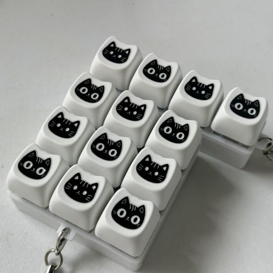 Черная кошка Fidget Keyboard 4/9 клавиш Снятие тревоги Пальцевой кликер Брелок Офис Школа Путешествия Кнопка декомпрессии Сенсорная игрушка Подвеска