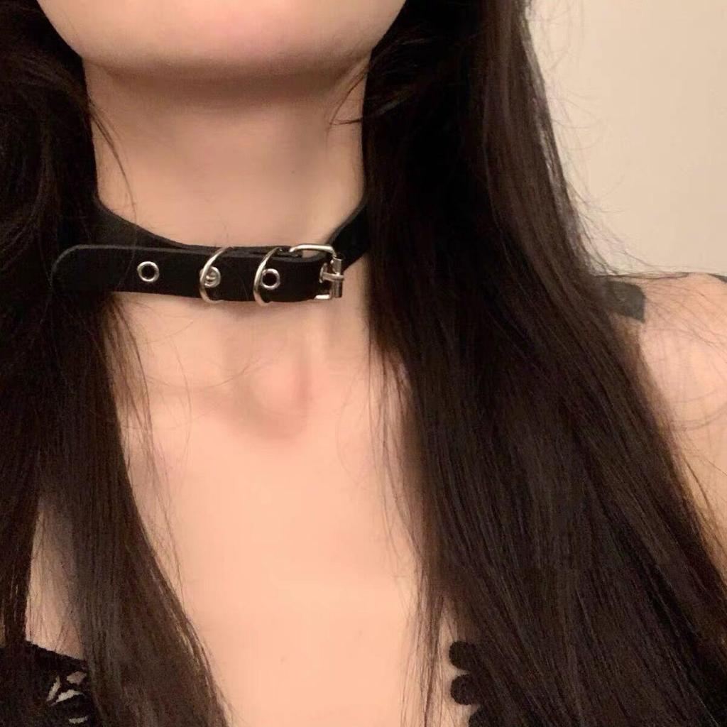 Chic Spicy Girl Leather Bell Choker Necklace – Unique Minority Design