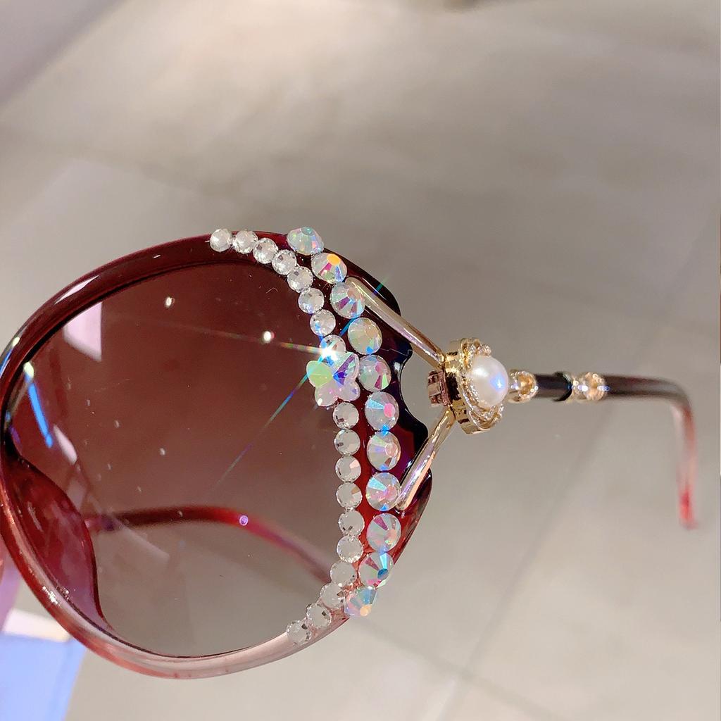 Luxury Brand Non-Polarized Sunglasses Women Sunglasses Protection Fashion Sunglasses with Rhinestone Sun Glasses Female Glass