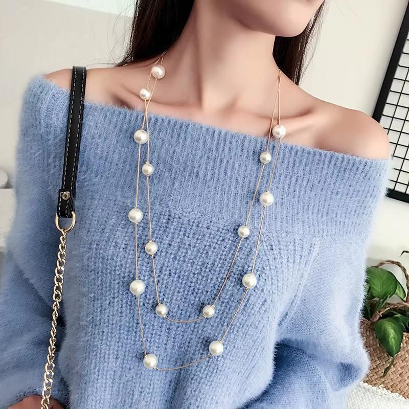 Fashion Fresh Black Rose Flower Long Tassel Sweater Chain Necklace for Women Retro Charm Zircon Pendant Temperament Zircon Gift
