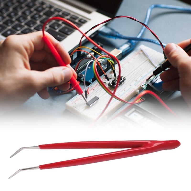 Пинцеты с нескользящими зазубренными кончиками, эргономичной ручкой и антистатическими свойствами. Идеальны для точных задач и рукоделия.