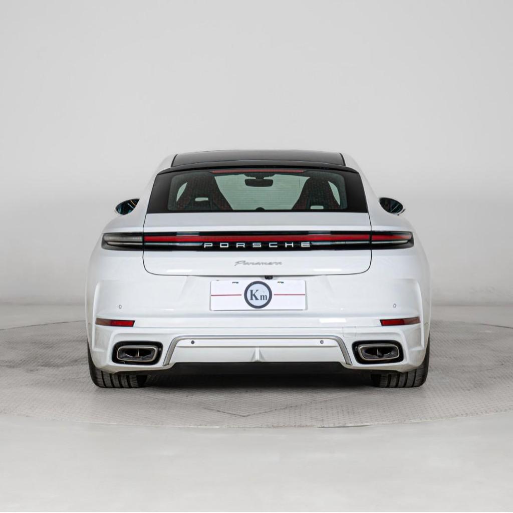 Panamera 976 Turbo Body Kit for 24-UP Model with Daytime Running Lights, Long Wheelbase