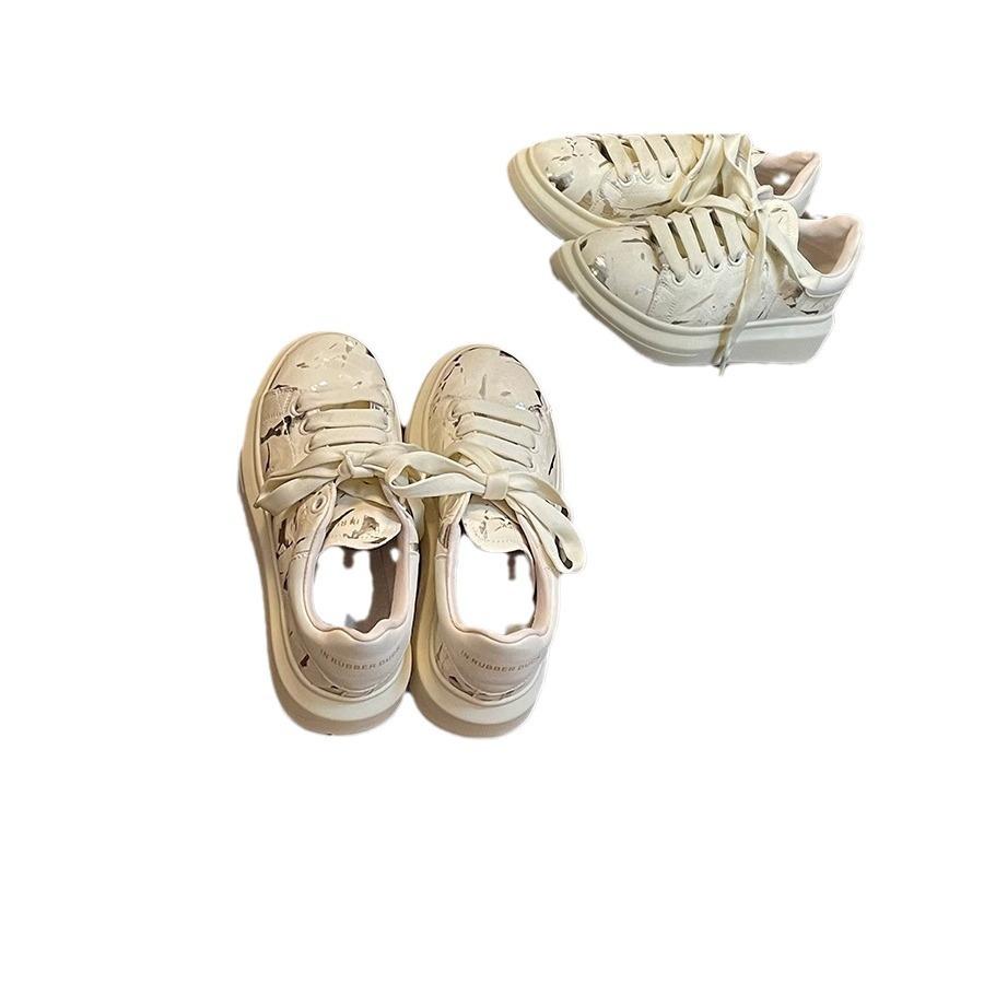 Gu Yunshu Блестящие повседневные туфли на толстой подошве, увеличивающие рост, белые туфли, женская повседневная обувь, весна 2024, новые спортивные туфли на шнуровке для женщин