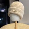 Шерстяная шапка с вышивкой букв для женщин в корейском стиле, теплая, для осени и зимы, для большого обхвата головы, с защитой ушей, вязаная шапка для мужчин