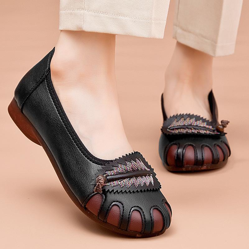 Женские сетчатые легкие повседневные туфли с вырезами, летние дышащие мокасины, удобные нескользящие туфли для мам с круглым носком, без застежек