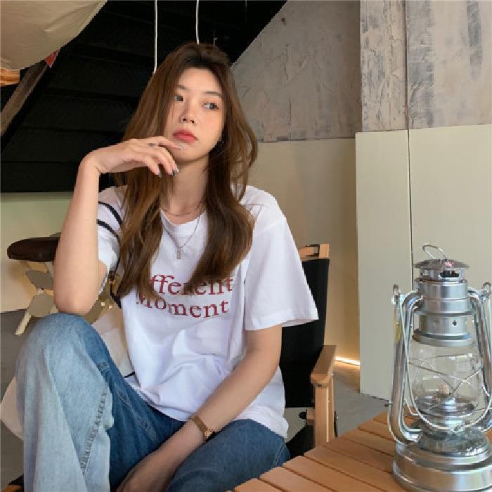 Summer new design short-sleeved t-shirt women's Korean version of letter-printed top round neck casual and loose