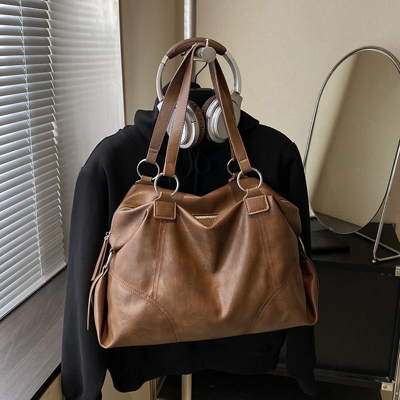 Ретро вместительная сумка-мессенджер для通勤 женская осень-зима 2025 новая корейская версия повседневная сумка-тоут портативная дорожная сумка