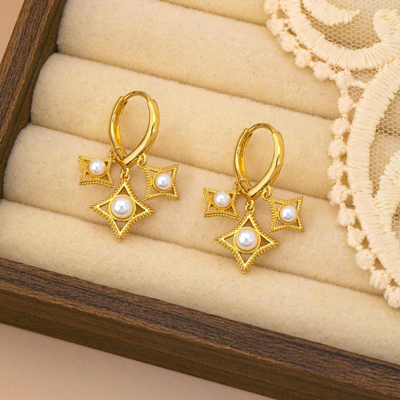 New light luxury geometric star pearl love ear buckle fashion personality niche design high-end earrings earrings