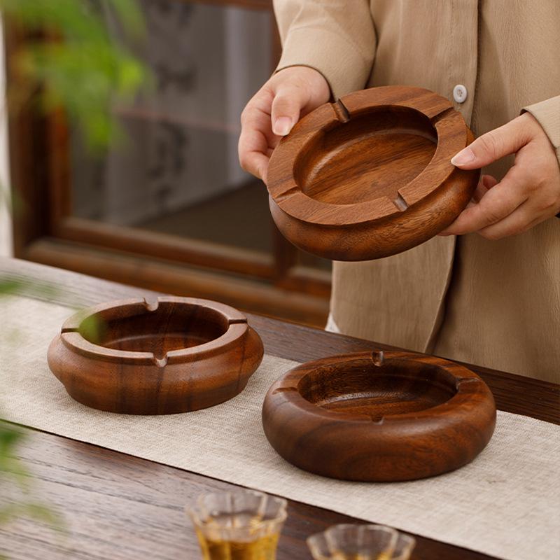 Large South American Walnut Ashtray with Lid - Retro Chinese Style