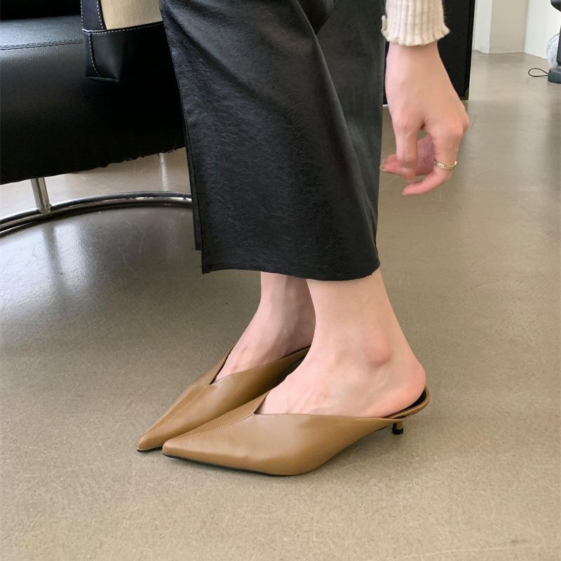 Женские тапочки с заостренным носком и kitten heel, для весенней уличной носки - Идеальны для повседневной носки