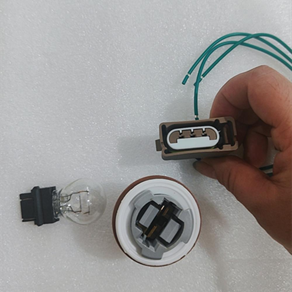 Headlamp Socket, Brake/Tail/Turn Signal + 3157 Bulb