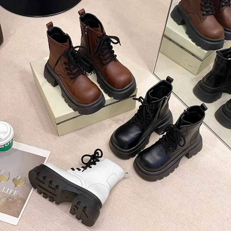 2024 New Fashion Versatile Hot-selling Women's Boots Flat Heel Luxury Designer Round Toe Lace-up Winter Shoes Short Tube