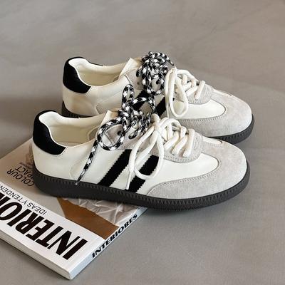 Женские теннисные кроссовки на плоской подошве Разноцветные швейные женские модные туфли на шнуровке из вулканизированной кожи Весна Осень Кроссовки для активного отдыха Обувь