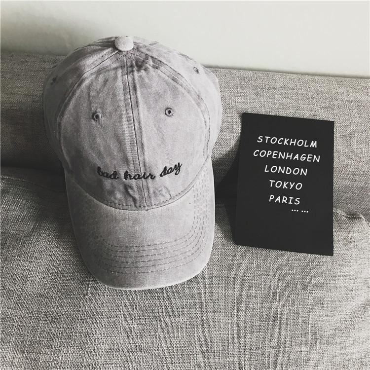 Wide Embroidered Fashionable Brim Baseball Cap For Men And Women