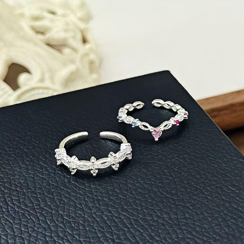 Простое кружевное кольцо с рядом цирконов и бриллиантов, открытое, женское, с индивидуальностью, легкой роскошью, нишевое, изысканное