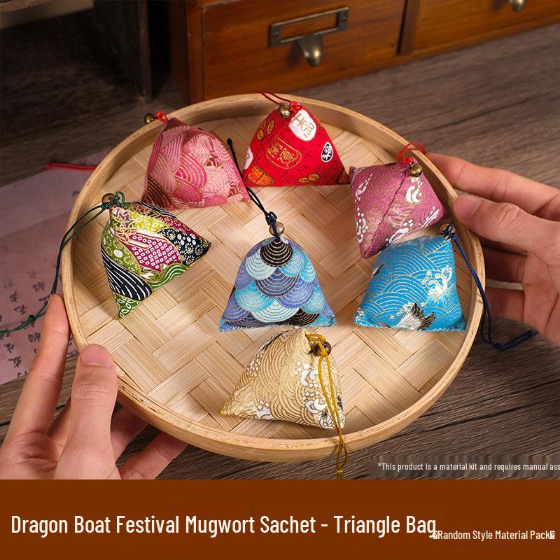 Dragon Boat Festival DIY Mugwort Mosquito Repellent Sachet Kit - Triangular Zongzi Pendant Gift